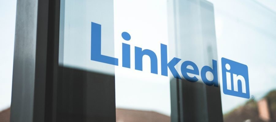 Neues LinkedIn Feature: Posts auf Twitter, Facebook und Co. teilen